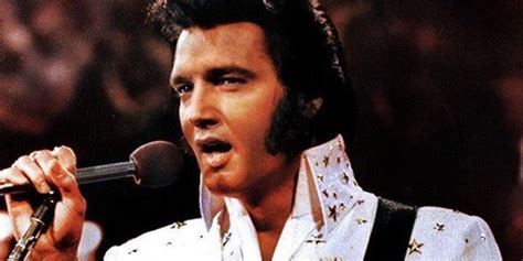 where in vegas did elvis perform|Inside the Las Vegas Show That Turned Elvis’ Career Around.
